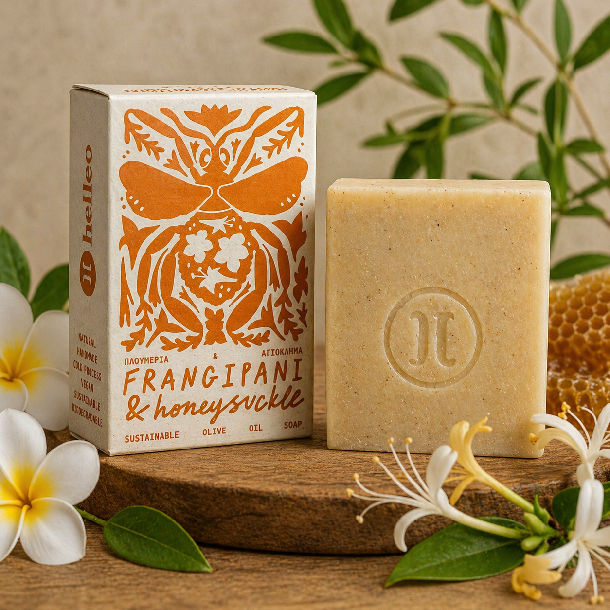 Olivenölseife „Frangipani & Honeysuckle“ – Handgemacht, Pflegend & Vegan (125g)